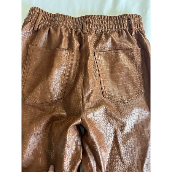 Skies Are Blue Camel Vegan-leather Straight Leg Pants M Embossed - Picture 7 of 9